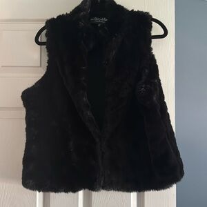 Faux Fur Vest New with Tag
